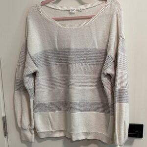 GAP Scoop-Neck Striped Knit Sweater in Cream and Light Gray